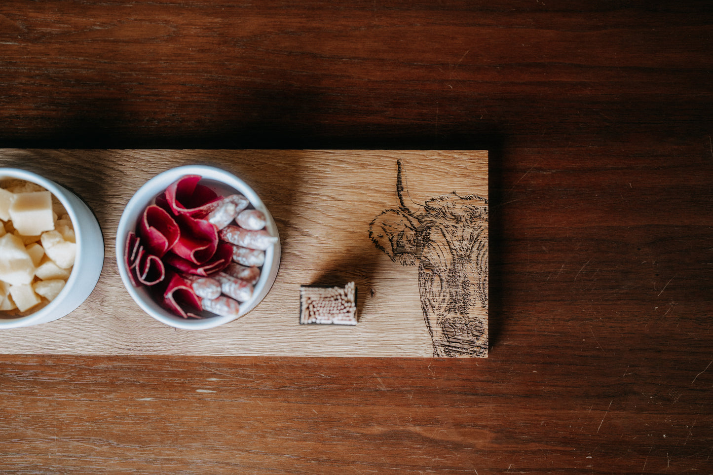 Apéro-Set "Hornkuh Zoom", gross, Eiche rustikal, 50 x 14 x 2 cm