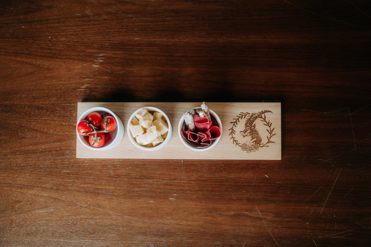 Apéro-Set "Steinbock Kranz", klein, Buche, 40 x 11 x 2 cm