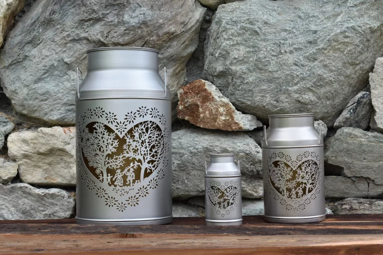 Laterne Milchkanne «Les Amoureux» Div. Grössen und Einheiten